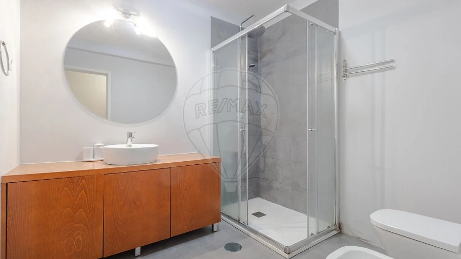 Apartamento T2 para Venda em Pedrouços