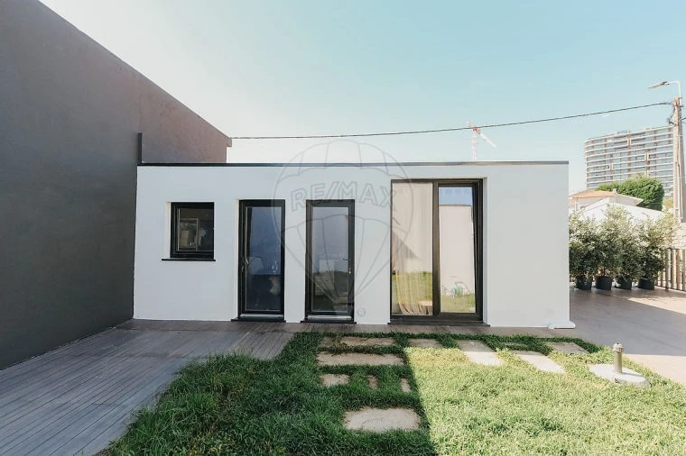 Moradia T3 para Venda em Santa Marinha e São Pedro da Afurada Foto 19