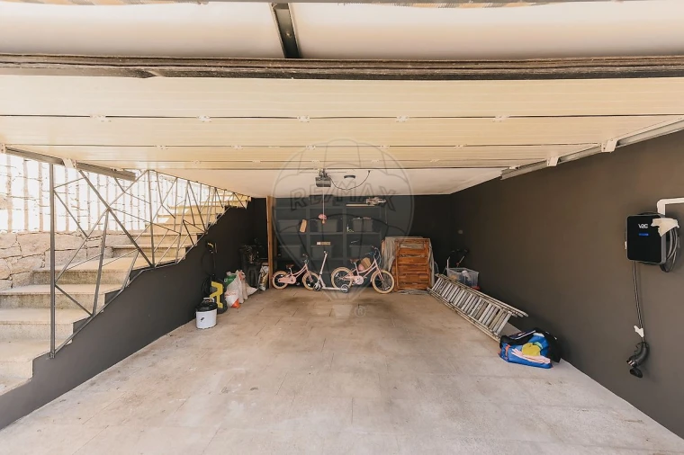 Moradia T3 para Venda em Santa Marinha e São Pedro da Afurada Foto 3