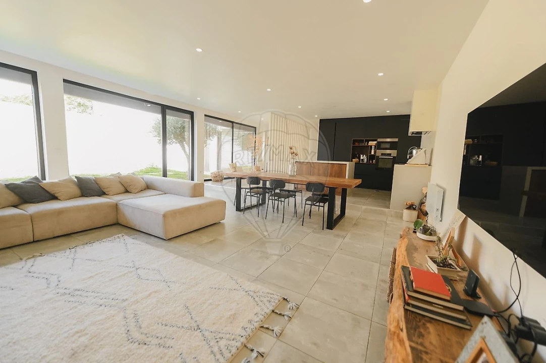 Moradia T3 para Venda em Santa Marinha e São Pedro da Afurada Foto 9