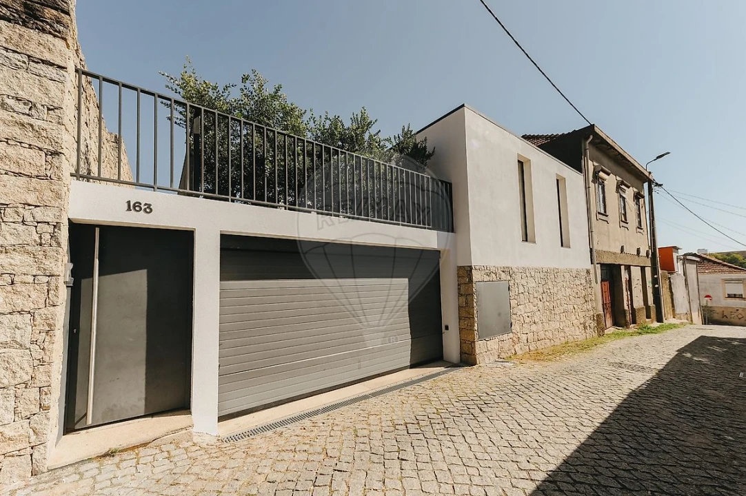 Moradia T3 para Venda em Santa Marinha e São Pedro da Afurada Foto 4