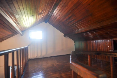Moradia T2 para Venda em Carvoeira e Carmões