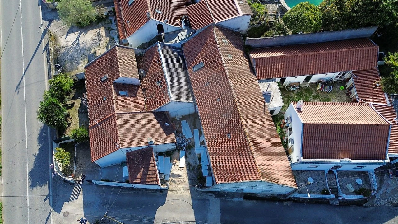 Moradia T2 para Venda em Carvoeira e Carmões Foto 8