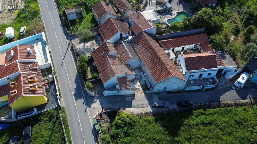 Moradia T2 para Venda em Carvoeira e Carmões
