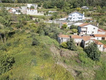 Terreno para Venda em São Pedro de Castelões