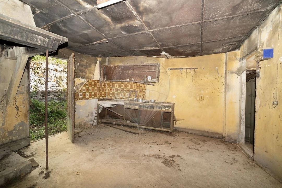 Terreno para Venda em São Pedro de Castelões Foto 25