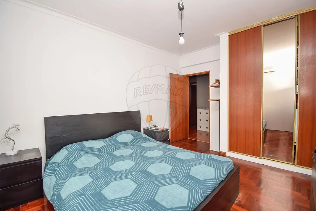 Apartamento T3 para Venda em Carregado e Cadafais Foto 5