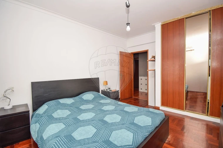 Apartamento T3 para Venda em Carregado e Cadafais Foto 5