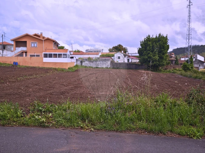 Terreno para Venda em Lourosa Foto 7