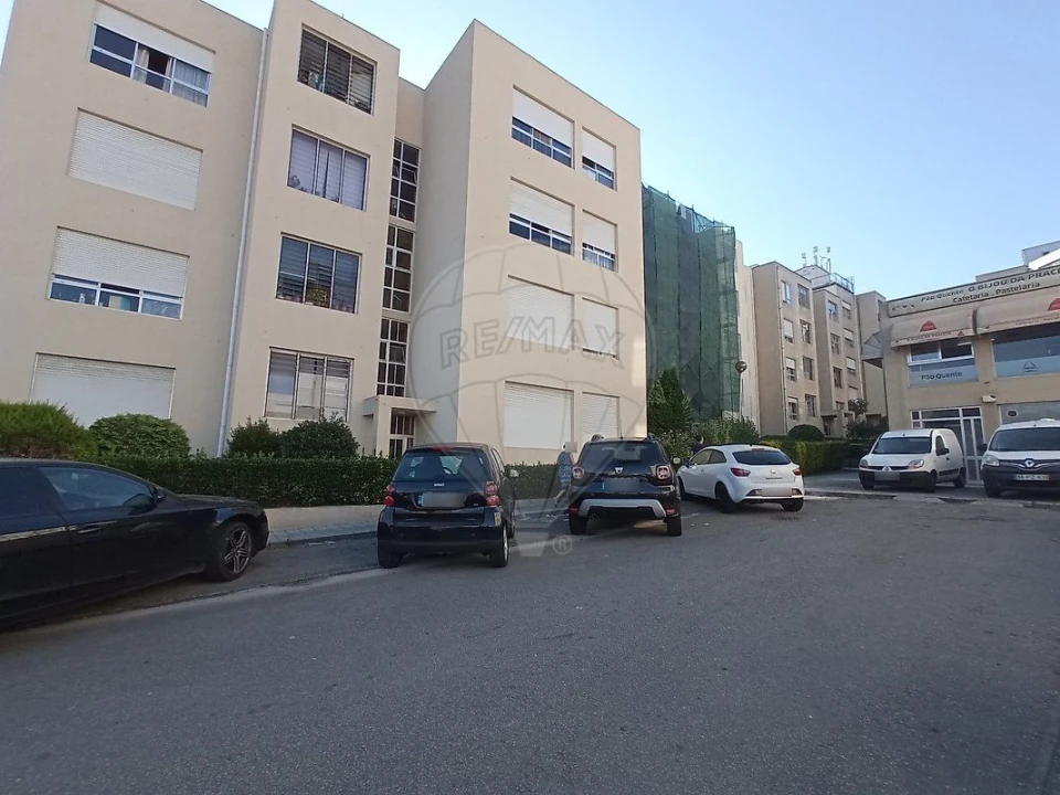 Apartamento T3 para Venda em Rio Tinto Foto 6