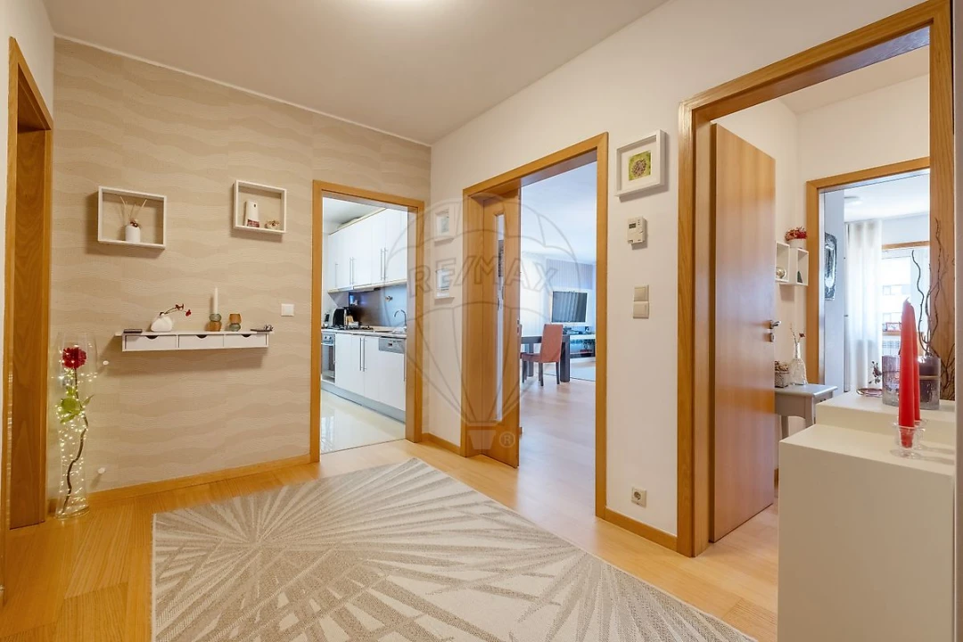 Apartamento T4 para Venda em Ramalde Foto 14