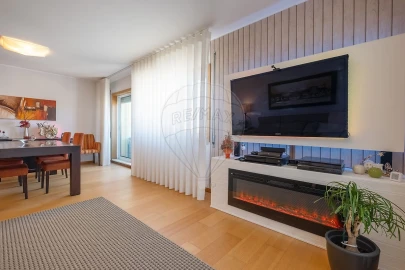 Apartamento T4 para Venda em Ramalde