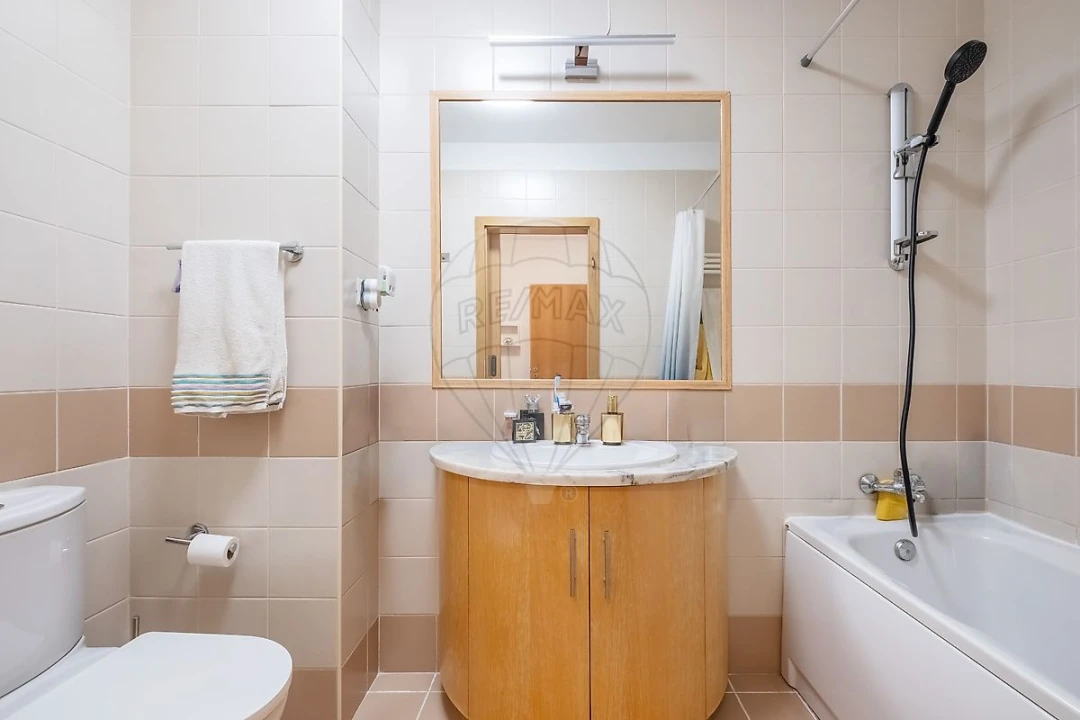 Apartamento T4 para Venda em Ramalde Foto 29