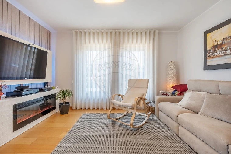 Apartamento T4 para Venda em Ramalde Foto 19