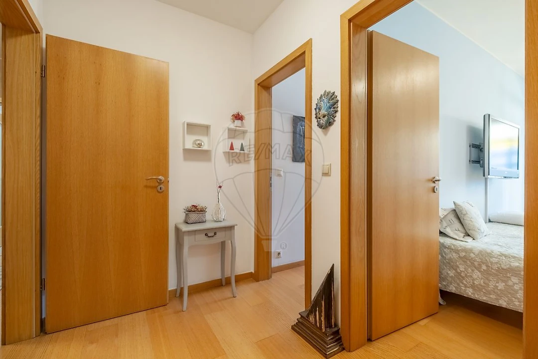Apartamento T4 para Venda em Ramalde Foto 30