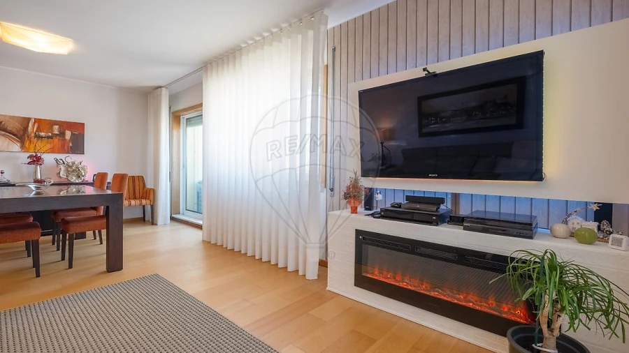 Apartamento T4 para Venda em Ramalde
