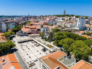 Negócio para Venda em Almada, Cova da Piedade, Pragal e Cacilhas