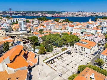 Negócio para Venda em Almada, Cova da Piedade, Pragal e Cacilhas