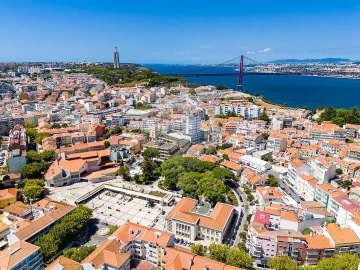 Negócio para Venda em Almada, Cova da Piedade, Pragal e Cacilhas