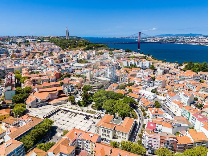 Negócio para Venda em Almada, Cova da Piedade, Pragal e Cacilhas Foto 6
