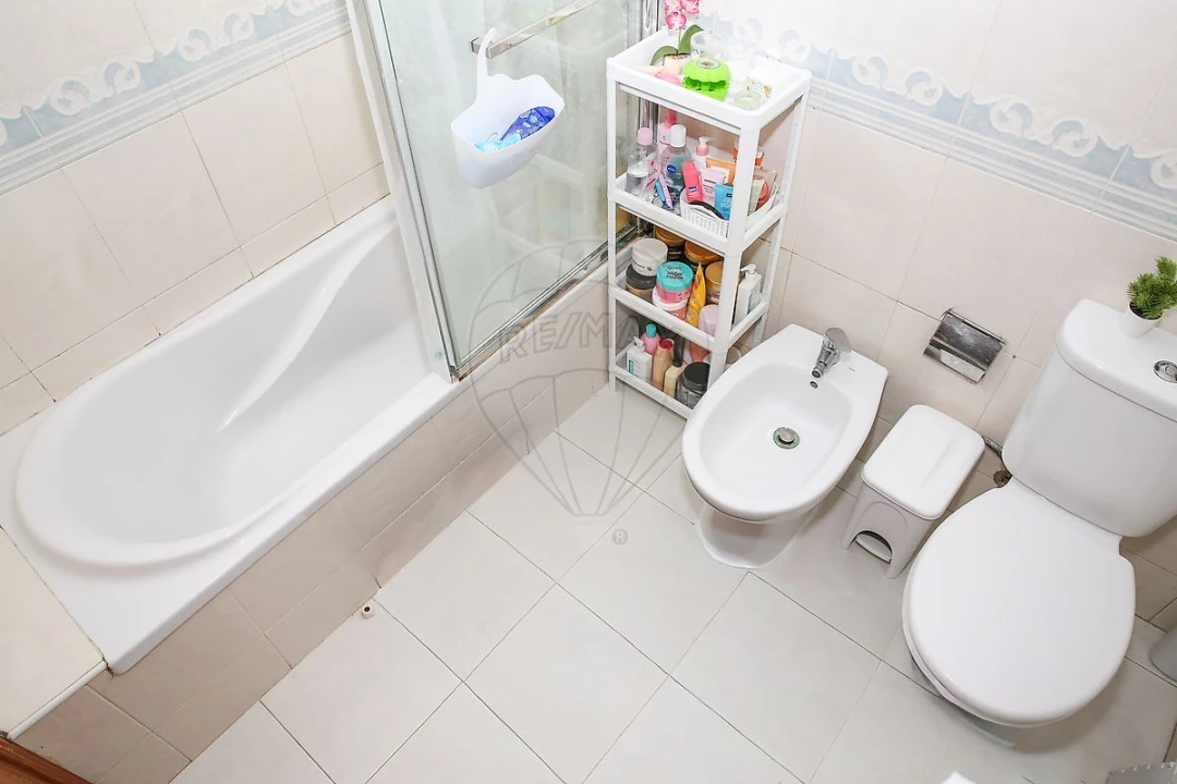 Apartamento T2 para Venda em Azambuja Foto 19