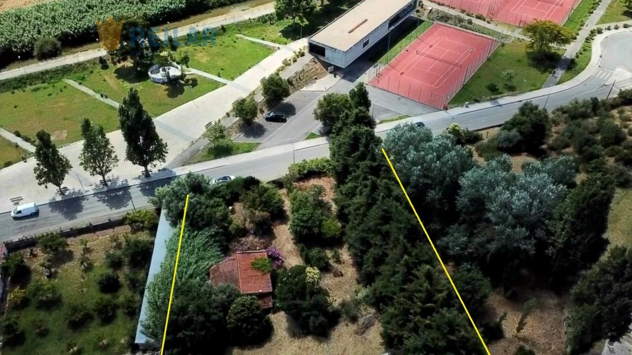 Terreno para Venda em Alenquer (Santo Estêvão e Triana) Foto 2