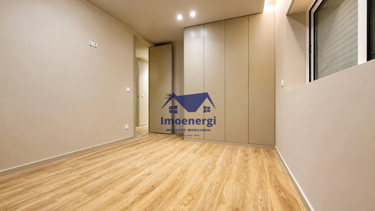 Apartamento T3 para Venda em Póvoa de Varzim, Beiriz e Argivai Foto 4