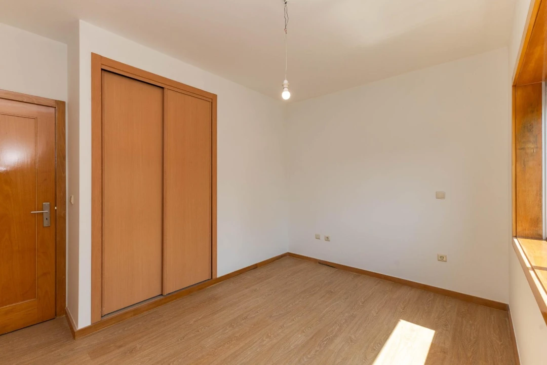 Apartamento T3 para Venda em Fânzeres e São Pedro da Cova Foto 23