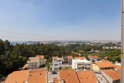 Apartamento T3 para Venda em Fânzeres e São Pedro da Cova