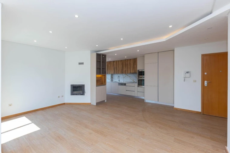 Apartamento T3 para Venda em Fânzeres e São Pedro da Cova Foto 7