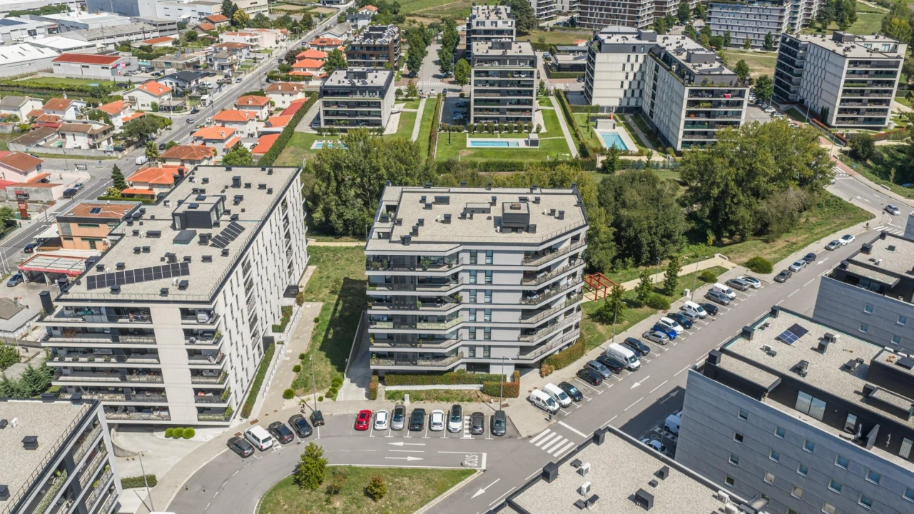Apartamento T3 para Venda em Braga (Maximinos, Sé e Cividade) Foto 24