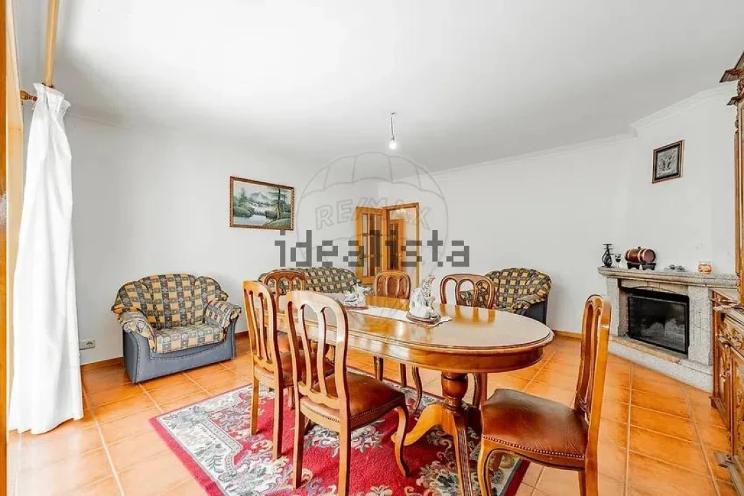 Apartamento T2 para Venda em Santa Eulália Foto 10