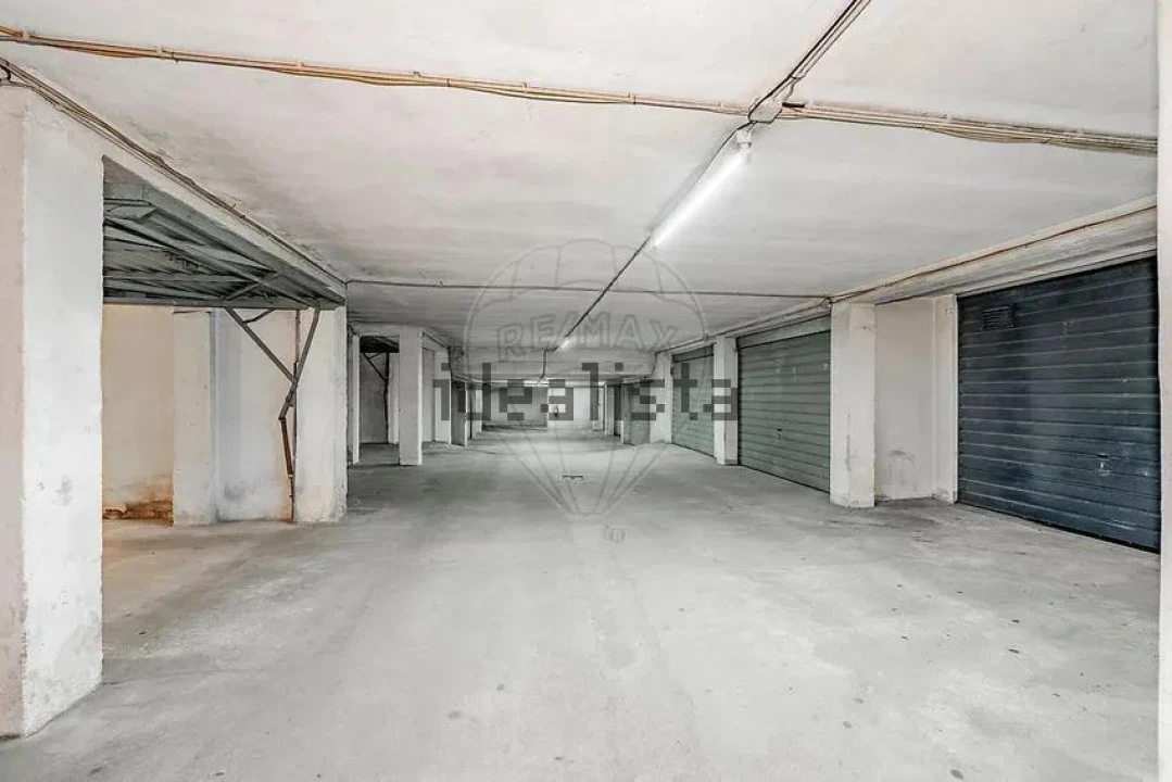 Apartamento T2 para Venda em Santa Eulália Foto 23