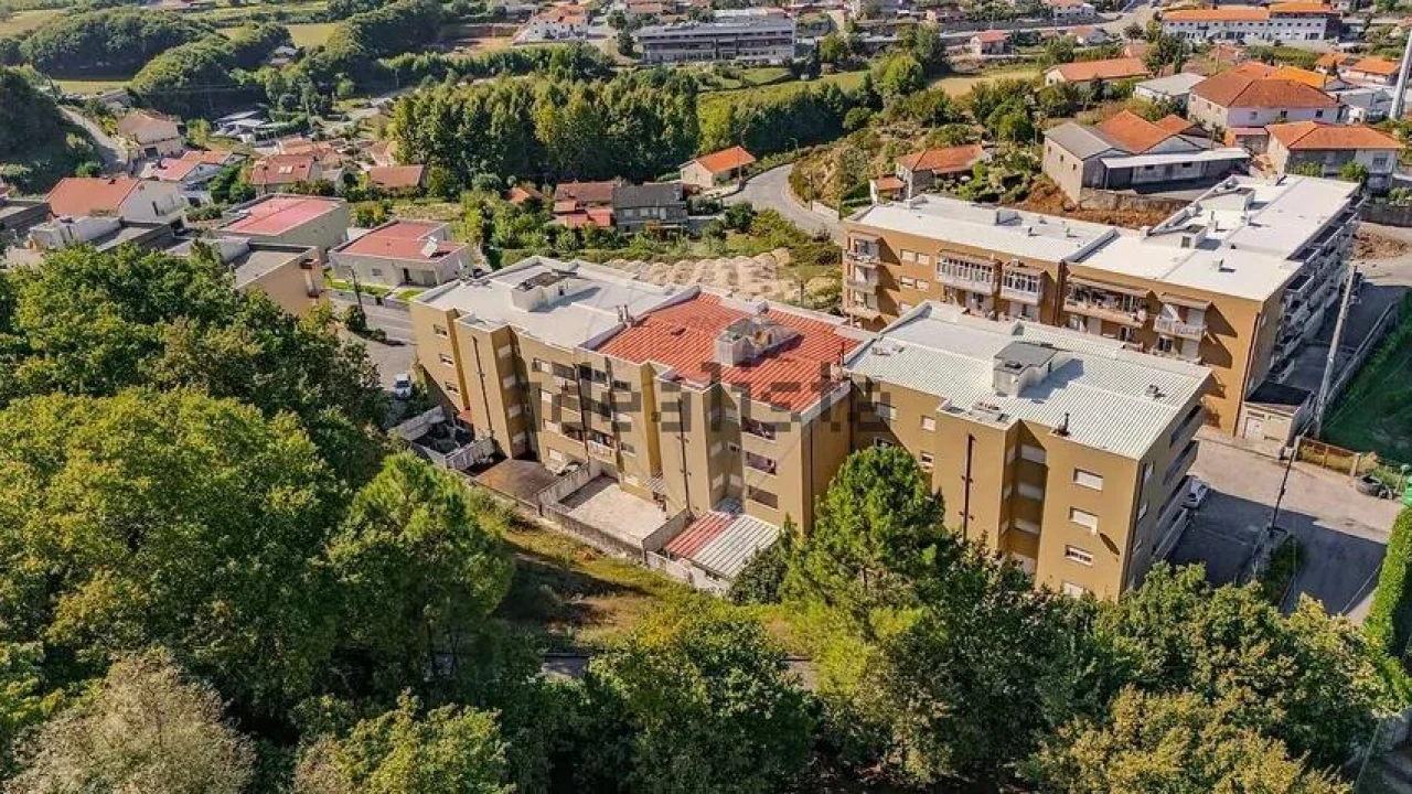 Apartamento T2 para Venda em Santa Eulália Foto 29