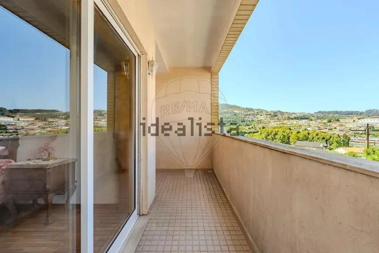 Apartamento T2 para Venda em Santa Eulália Foto 17