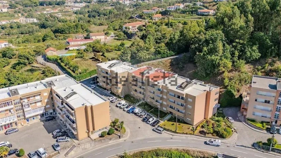 Apartamento T2 para Venda em Santa Eulália Foto 27