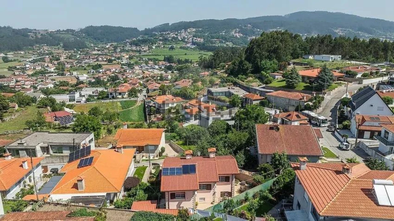 Moradia T3 para Venda em Vila Nova de Famalicão e Calendário Foto 33