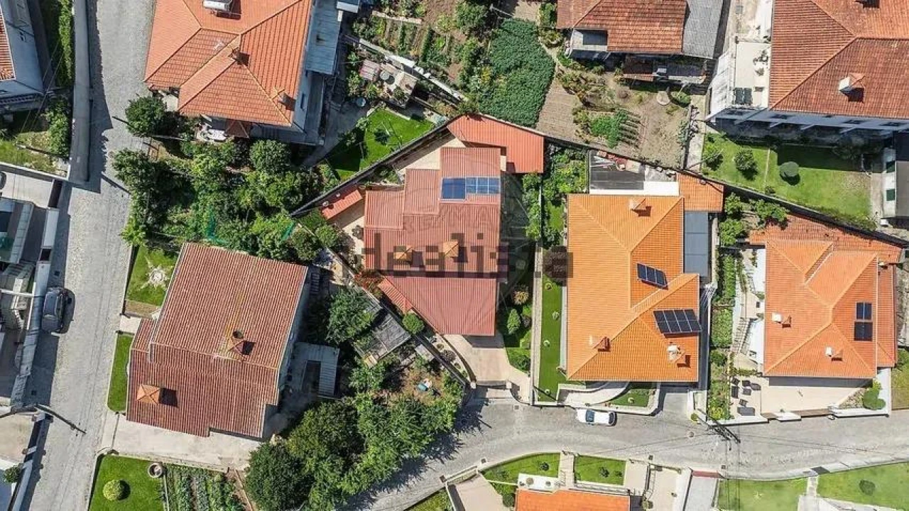 Moradia T3 para Venda em Vila Nova de Famalicão e Calendário Foto 39