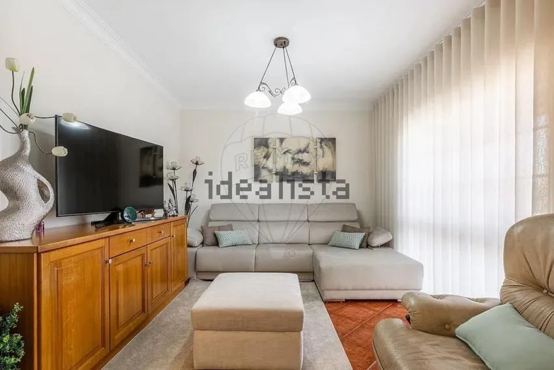 Moradia T3 para Venda em Vila Nova de Famalicão e Calendário Foto 4