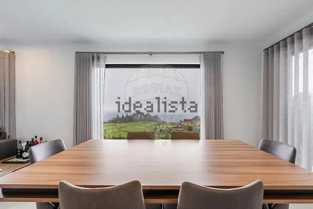 Moradia T3 para Venda em Valdosende Foto 3