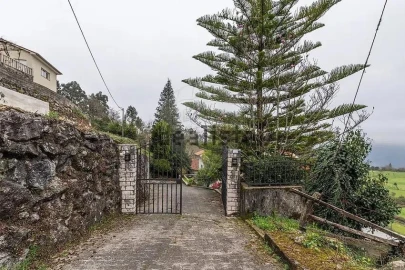 Moradia T3 para Venda em Valdosende