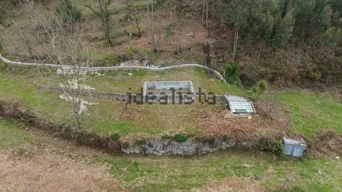 Moradia T3 para Venda em Valdosende