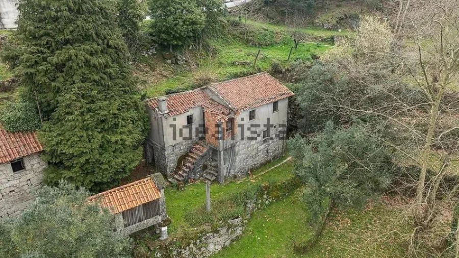 Moradia T3 para Venda em Valdosende Foto 37