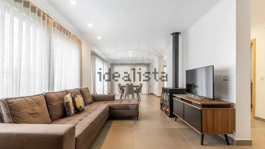 Moradia T3 para Venda em Valdosende