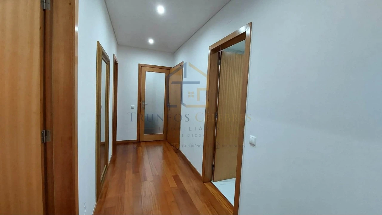 Apartamento T3 para Venda em Póvoa de Varzim, Beiriz e Argivai Foto 9