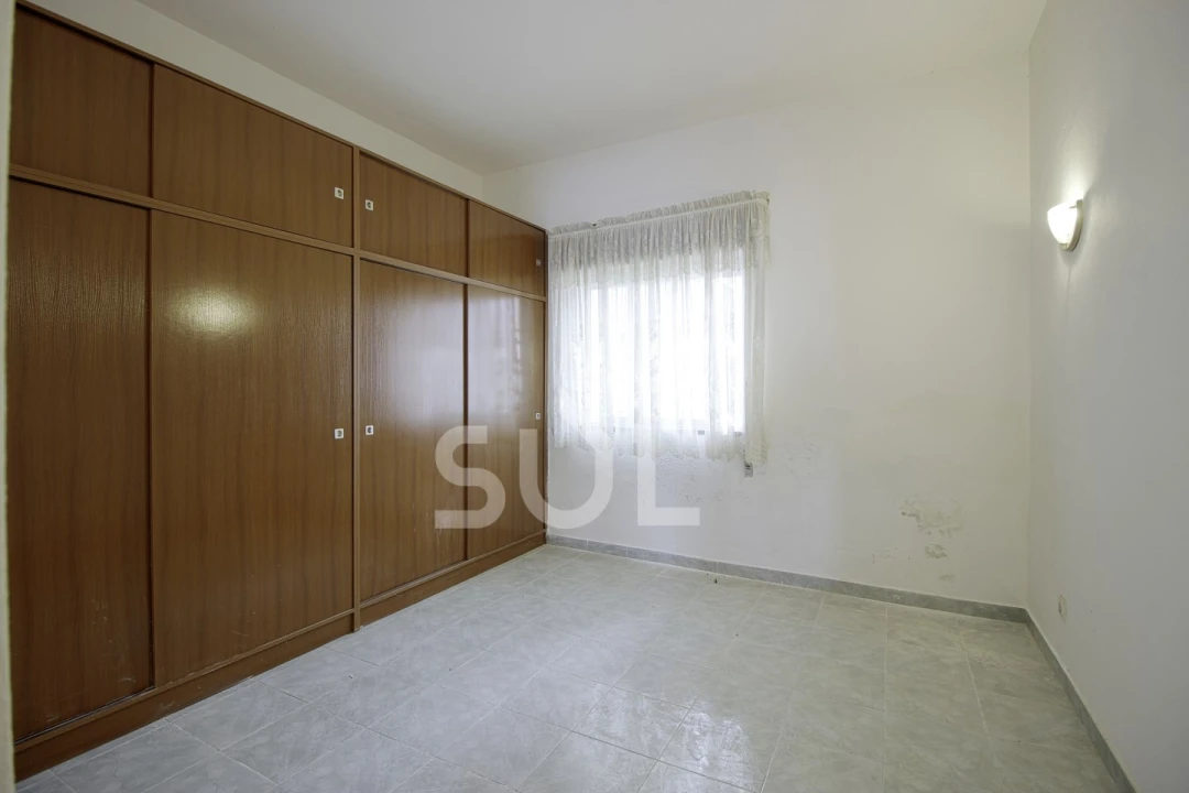 Moradia T3 para Venda em Estômbar e Parchal Foto 6