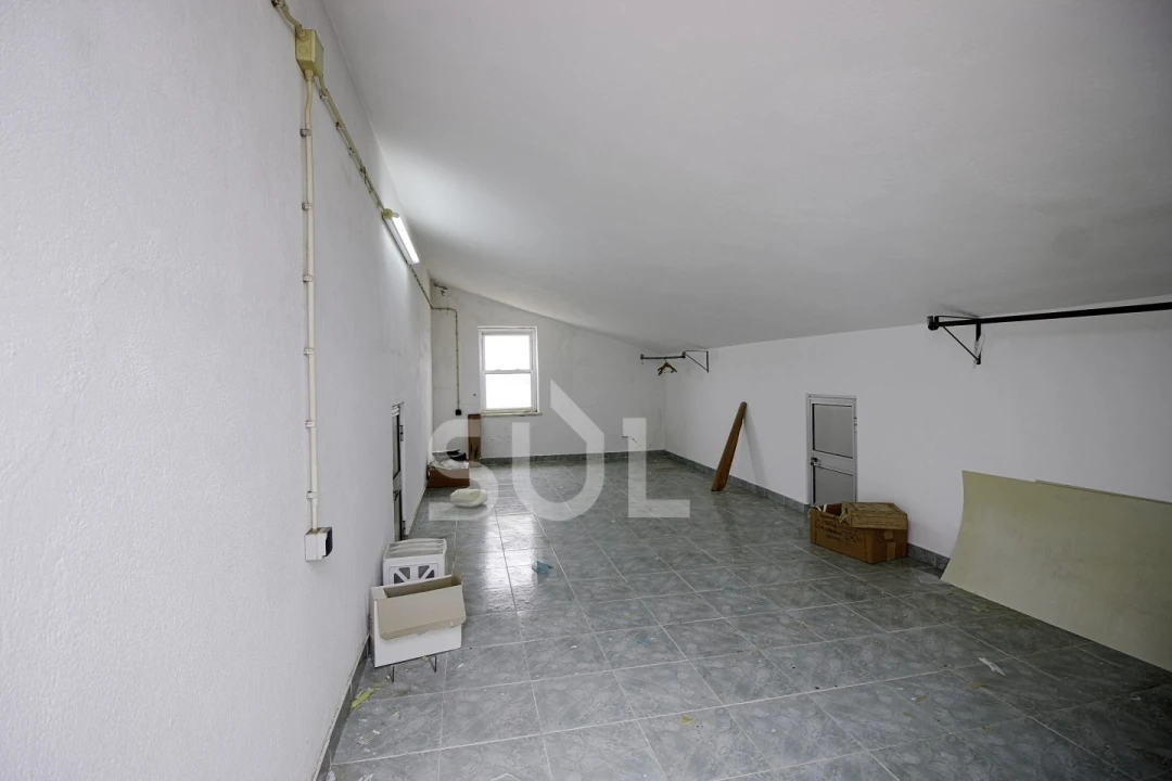 Moradia T3 para Venda em Estômbar e Parchal Foto 27