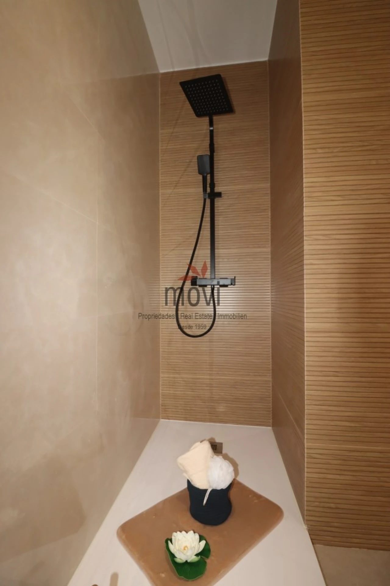 Apartamento T2 para Venda em São Vicente Foto 10