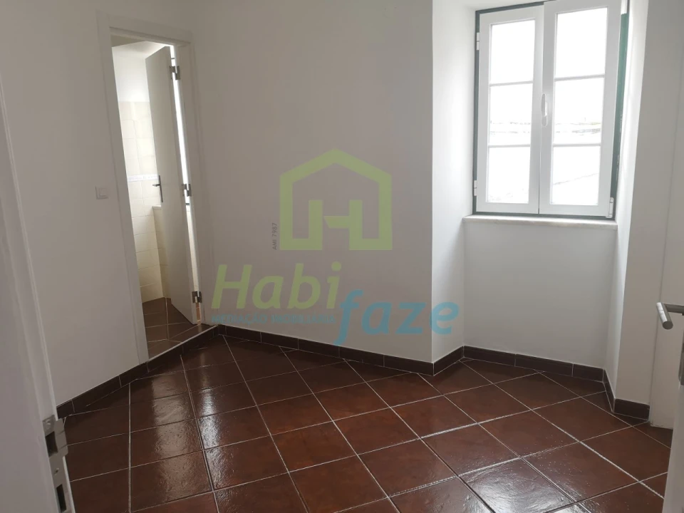 Apartamento T4 para Venda em Évora (São Mamede, Sé, São Pedro e Santo Antão) Foto 4