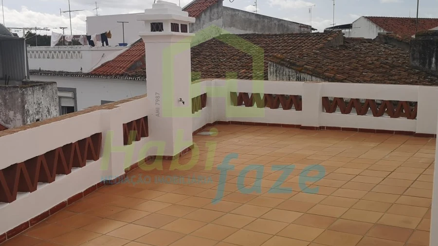 Apartamento T4 para Venda em Évora (São Mamede, Sé, São Pedro e Santo Antão)